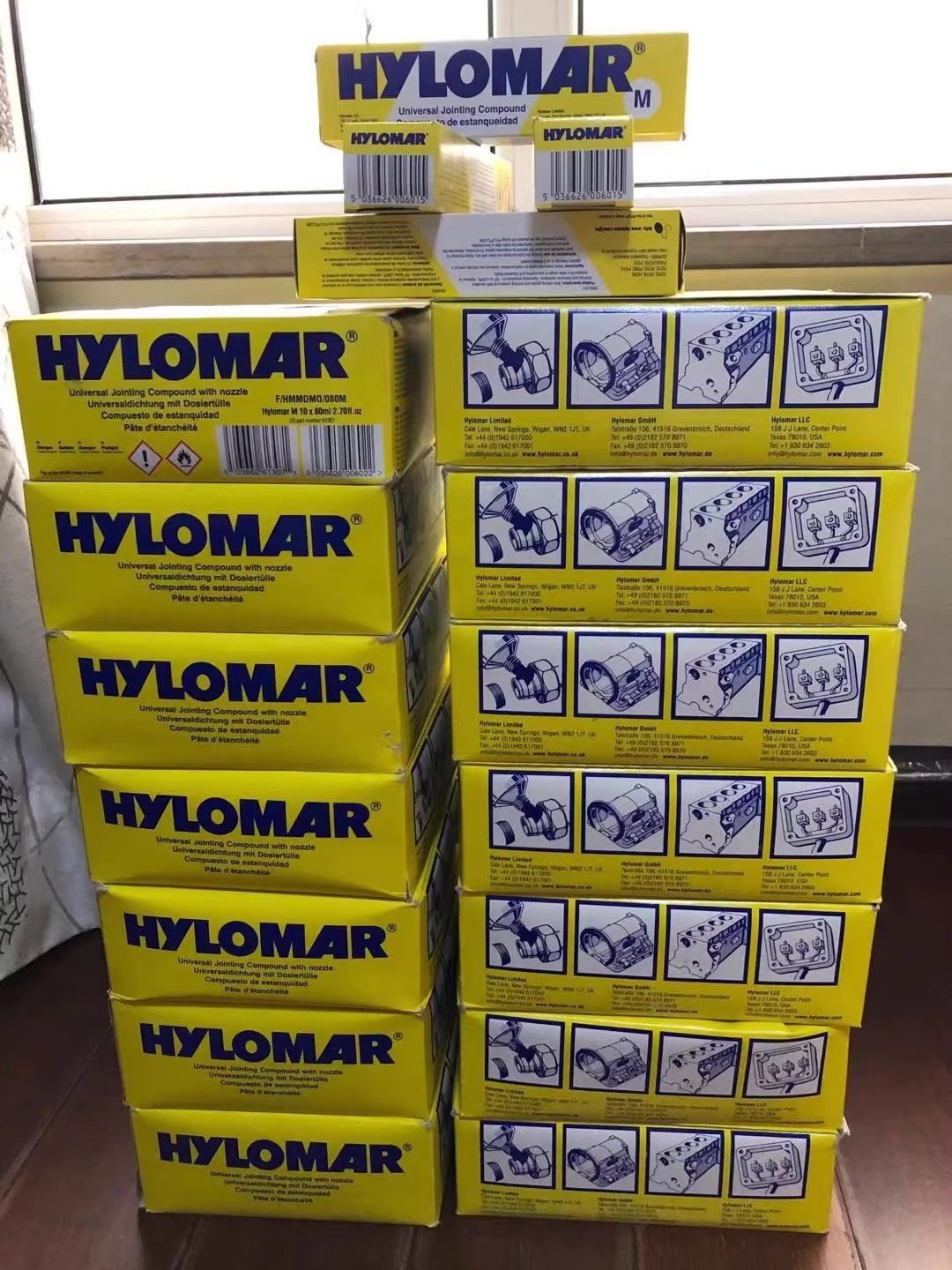 Hylomar M Liquid non-curable Sealant Sealant for engine cylinder pad transmission glue