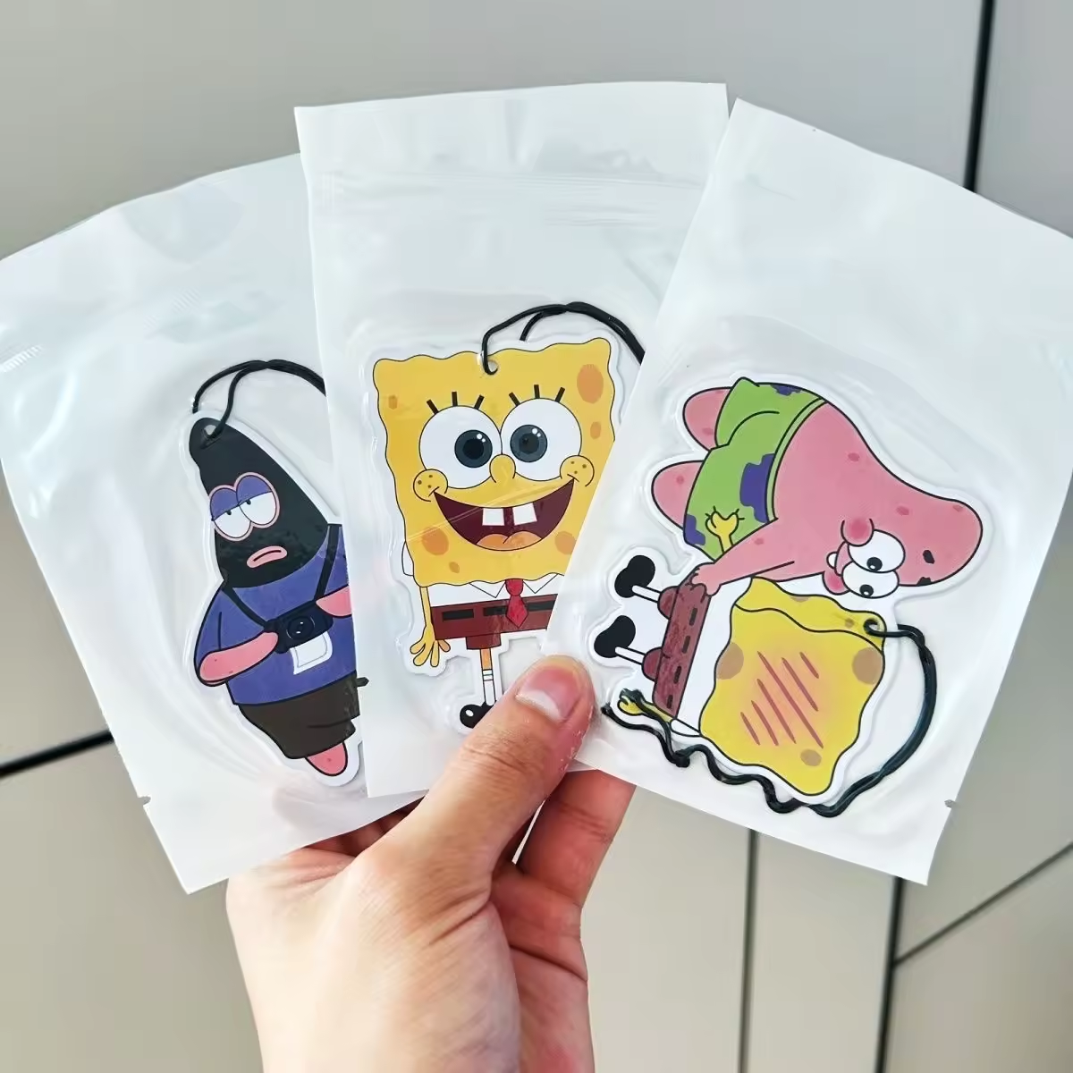 Cheap custom logo scent hanging paper perfume car air freshener decorative car air freshener