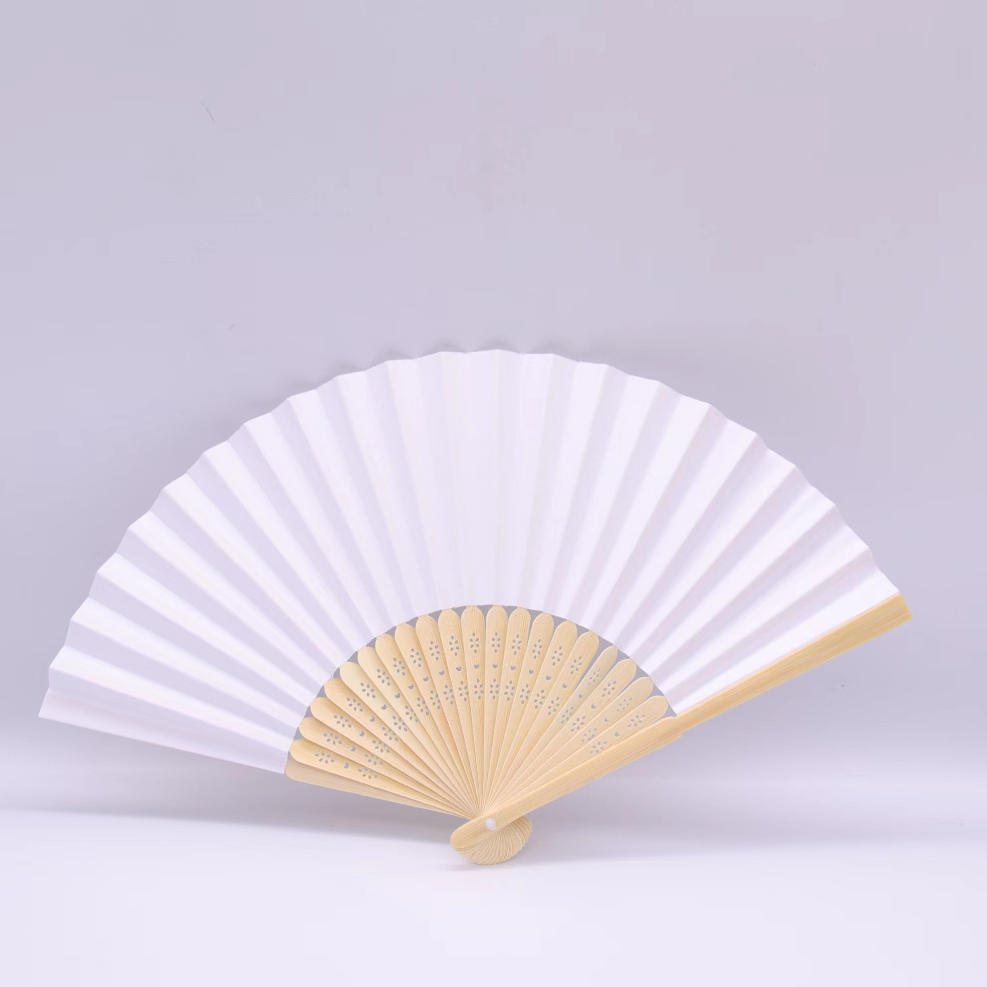 Tailai Cute Wholesale Customised Wooden Folding Bamboo Hand Fan With Pouch Chinese Folding Fans Silk Veil Fans.