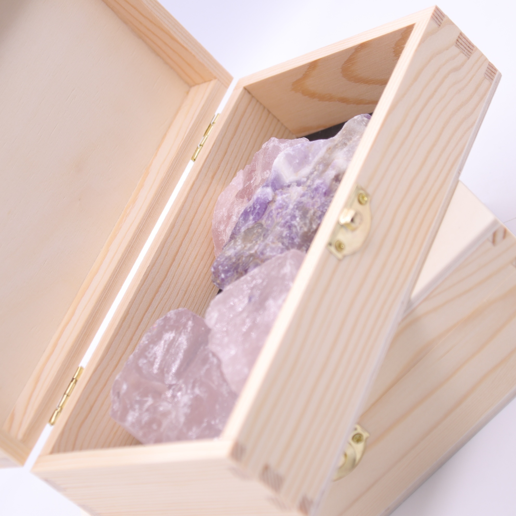 Tailai Blank Natural Wood Box Case Container and Front Clasp for Arts Hobbies Unfinished Pine Wood Box with Hinged Lid