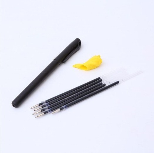 Calligraphy Copybook Reuse Auto Vanishing Pens Joke Magic Vanishing Pen Refill Invisible Air Disappearing ball pen for kids