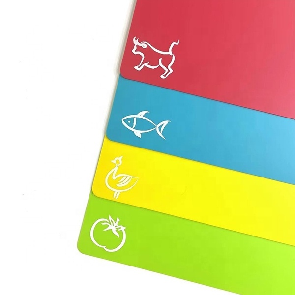 Multifunctional Custom Design Colorful  Chopping Boards Plastic Kitchen PP Cutting Board For Raw And Cooked