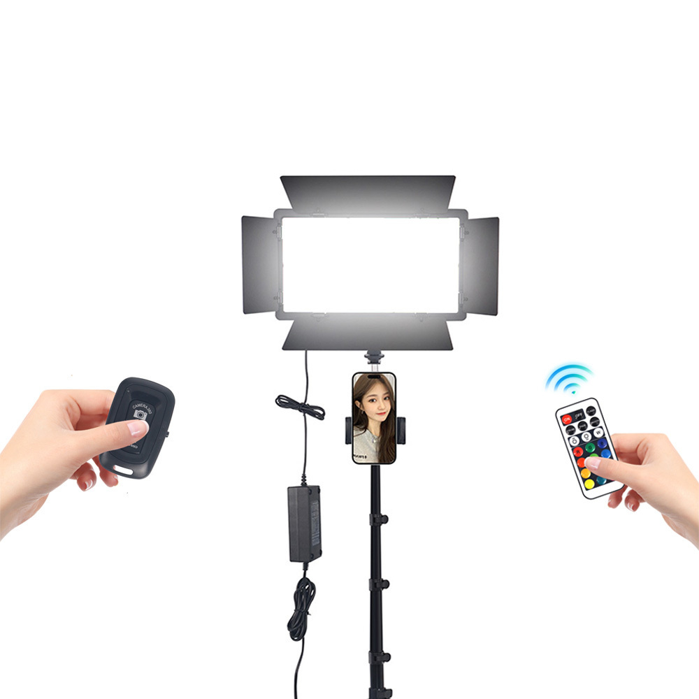 Selfie U600 video professional photography light with mobile phone clip suitable for studio makeup LED ring fill lights