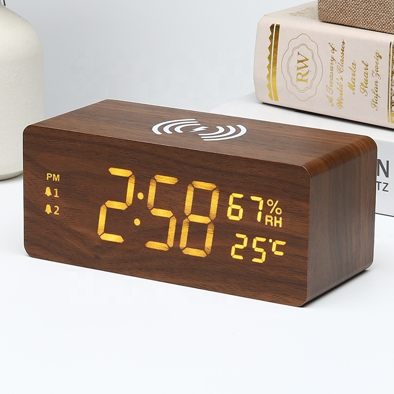 Hotsale Wooden Alarm Clock Fast Qi Phone Wireless Charger Display Humidity Date Digital Wooden Alarm Clock And Phone Charger