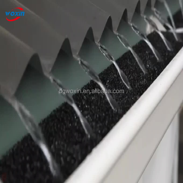 High quality  Roof leaf gutter guard wedge protection sponge silicone reticulated reticulation rain gutter filter foam