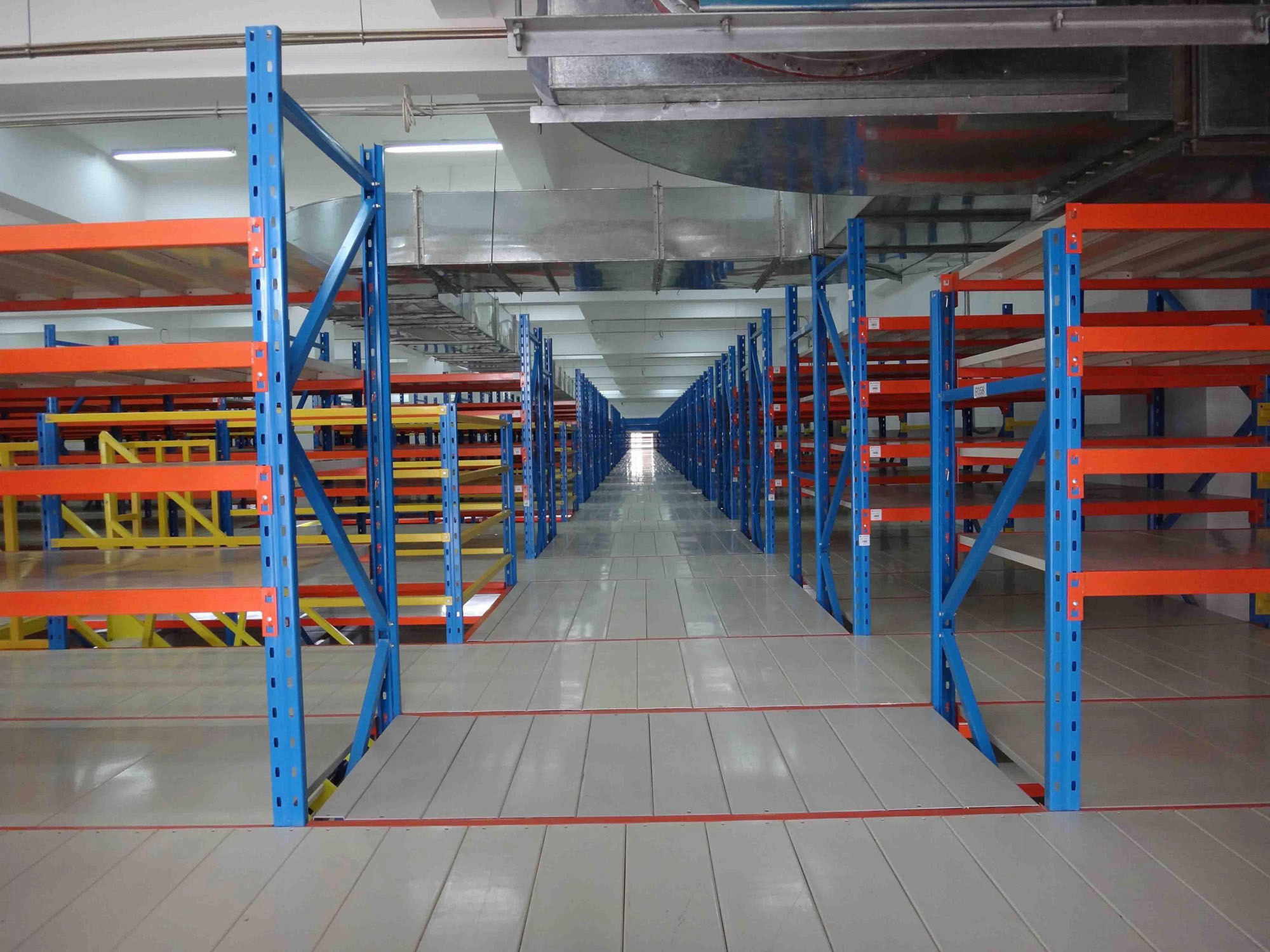 Mracking Steel Industrial Mezzanine Floor  Customizable Warehouse Storage System steel mezzanine for warehouse or office