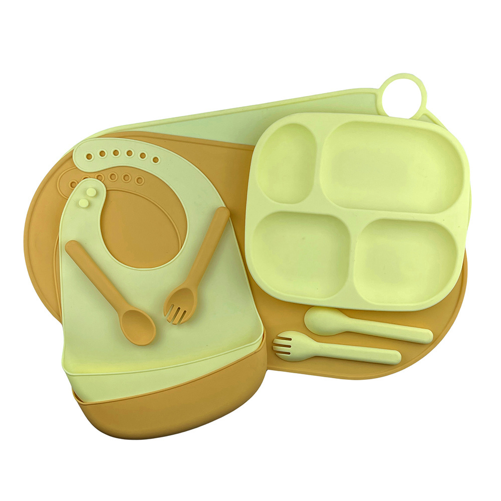 2024 Top Seller Baby Supplies 100% Non-toxic and Recyclable Silicone Baby Plate Set New Born Set Gift Baby Feeding Set