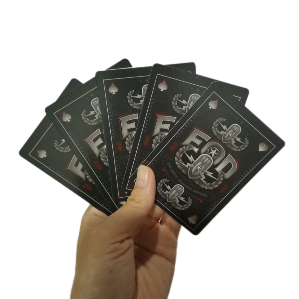 Custom Design PVC Plastic Poker Deck Black Gold Waterproof Sublimation Front Back Logo Printing Paper Playing Cards with Box