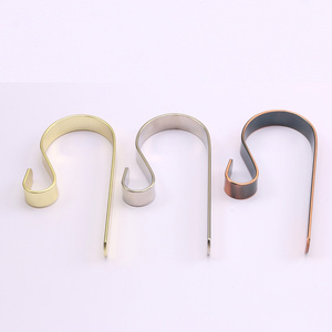 YS10001 Customized Factory Supported Christmas Stocking Mantel Hooks Holder Mantle Fireplace Topper Metal Hanger for Stockings