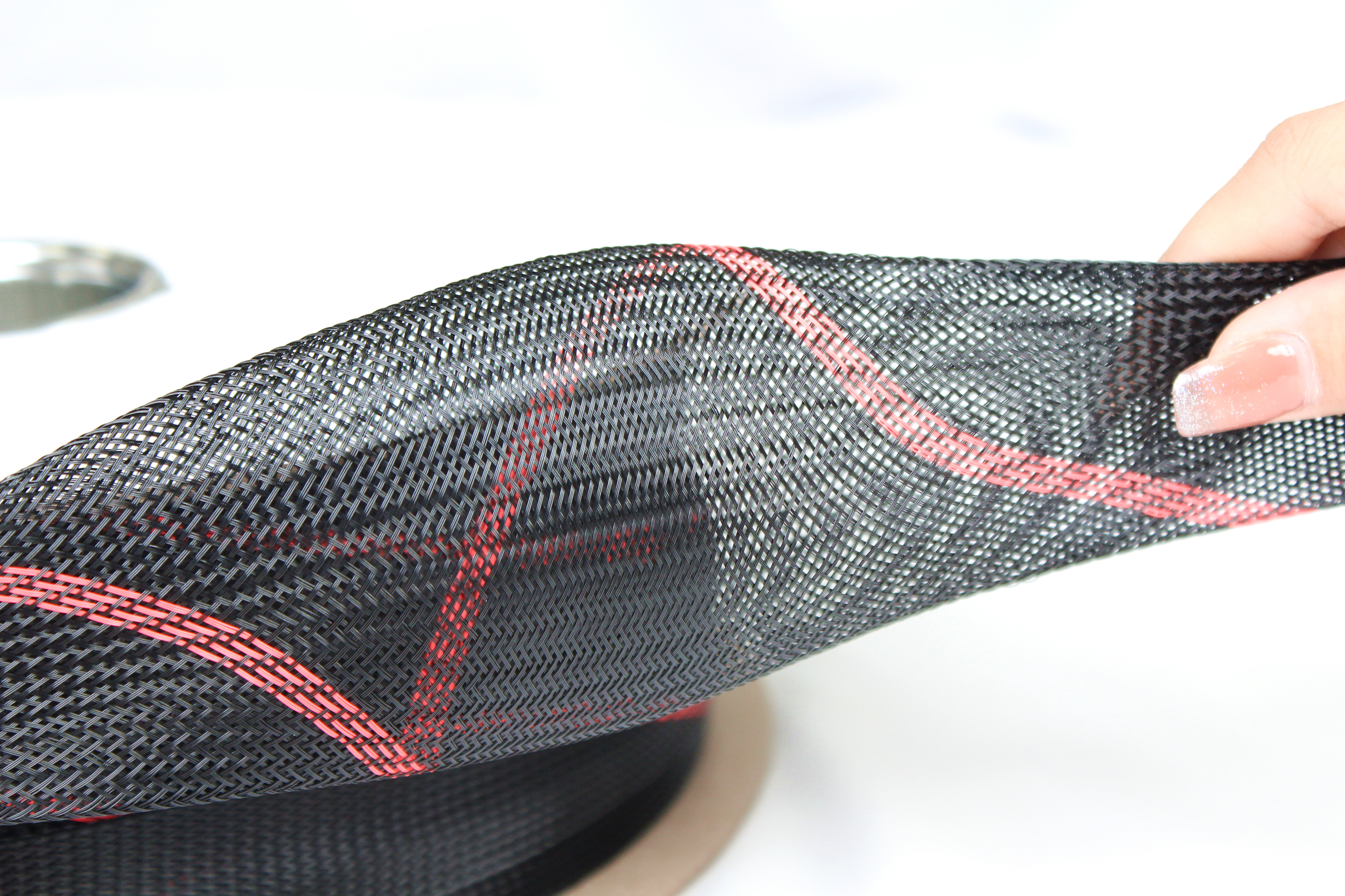 ZH Black Red Colors Combo PET Braided Cable Protective Management Sleeves Wire Loom Expandable Braided Cable Sleeving