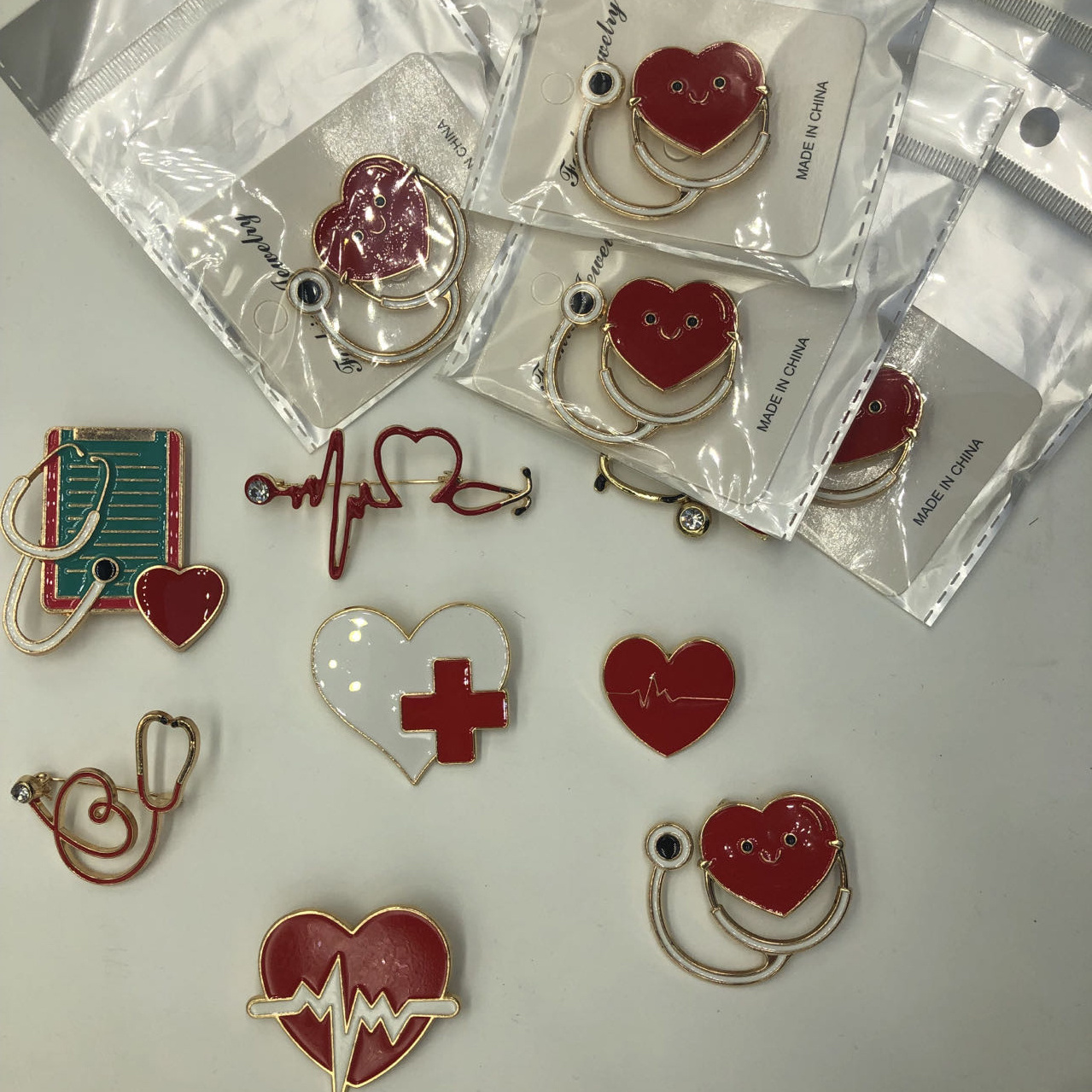 Ready Stock Medical Pin Brooch Nurse Doctor Enamel Lapel Pins for Clothes with Safe Clutch Backing Cards