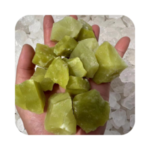 wholesale Bulk rock crystals healing stones green lemon quartz  mountain jade rough raw for feng shui decoration