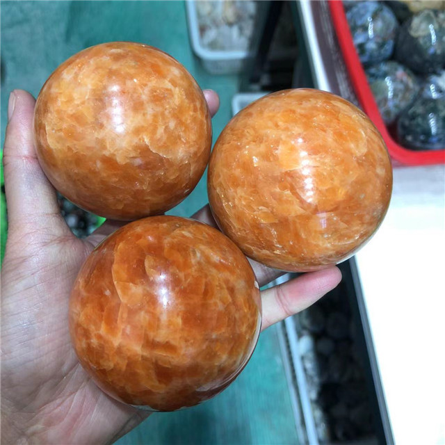 New arrivals natural semi-precious spheres orange sunstone ball crystals healing stones for sale