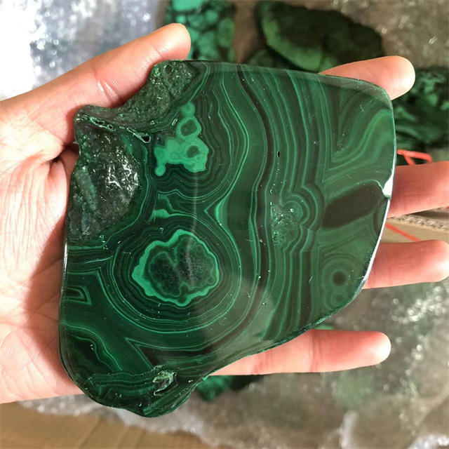 Wholesale spiritual crystals slab healing stones gemstone natural green malachite slices for sale