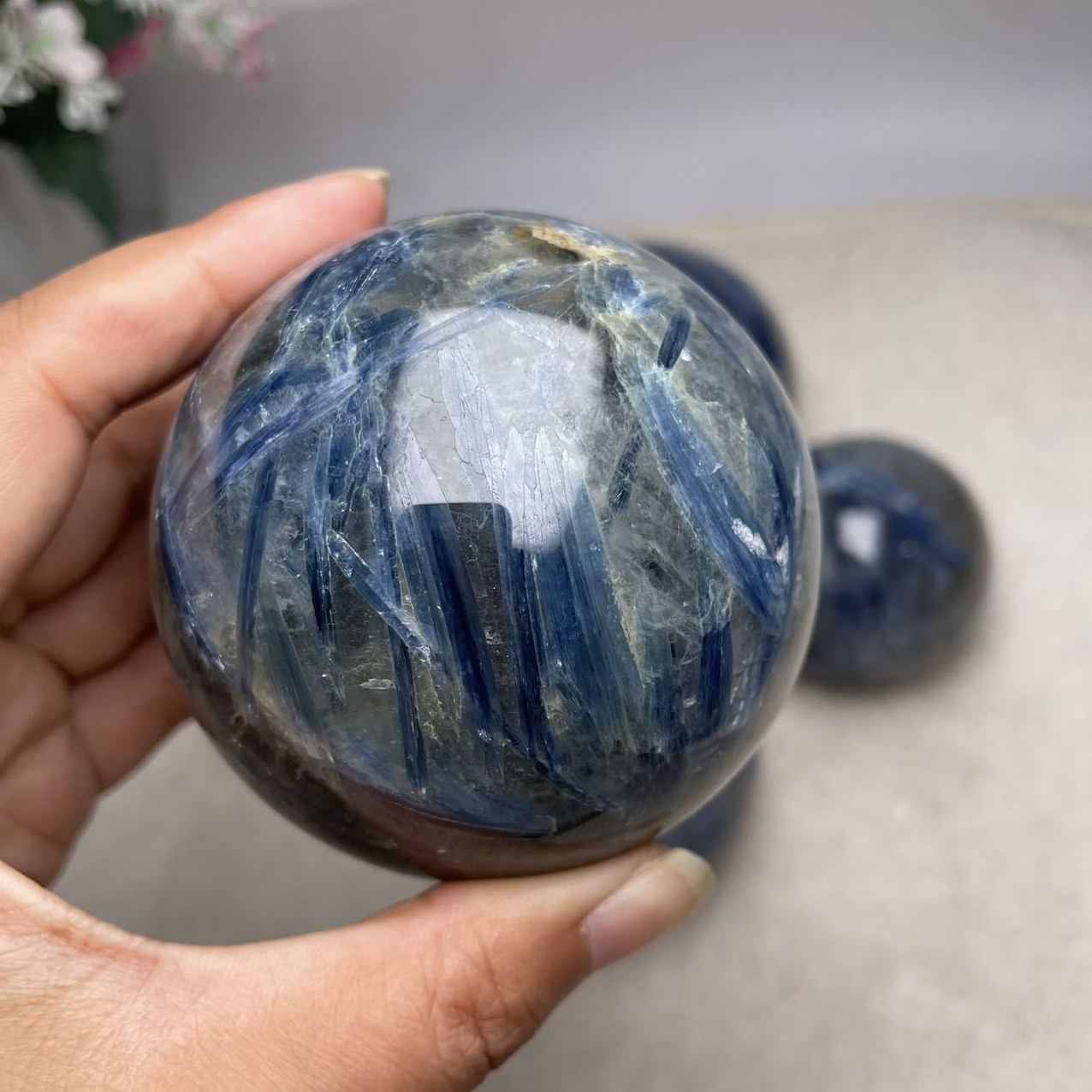 Blue Lace Wholesale Natural Crystal Stone Transparent Kyanite Sphere Crystal Balls For Decoration