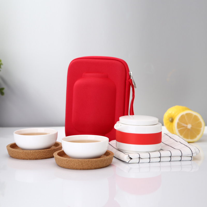 Portable Chinese Kung Fu Travel Tea Set Ceramic Gaiwan Teacups Teapot with Travel Bag Tea for One