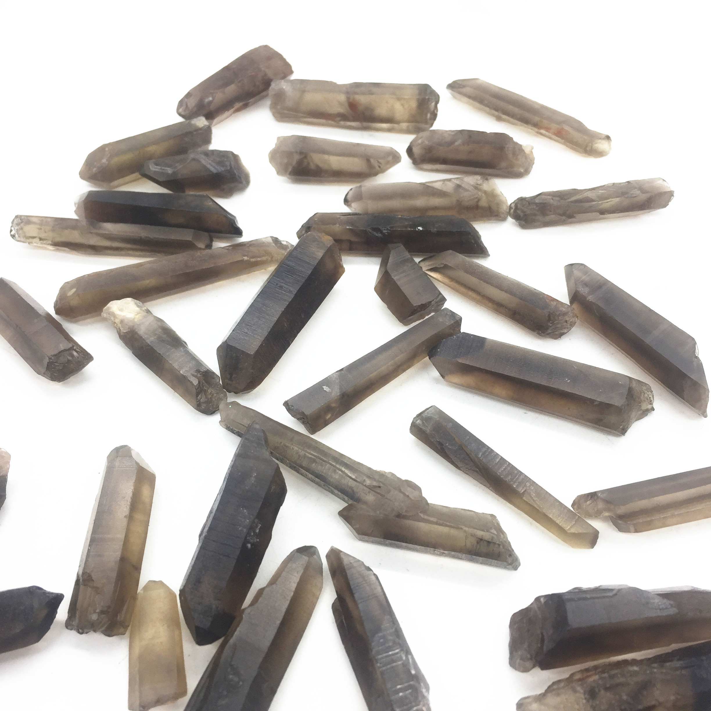 Hot sale  natural crystal smoky sing quartz point feng shui healing stone for crystal curtain