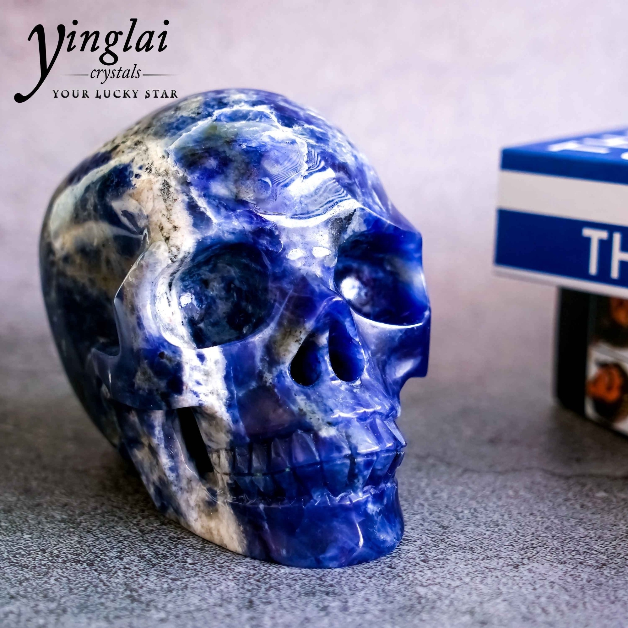 Wholesale natural gemstone folk crafts healing hand carved stone blue sodalite crystal skulls