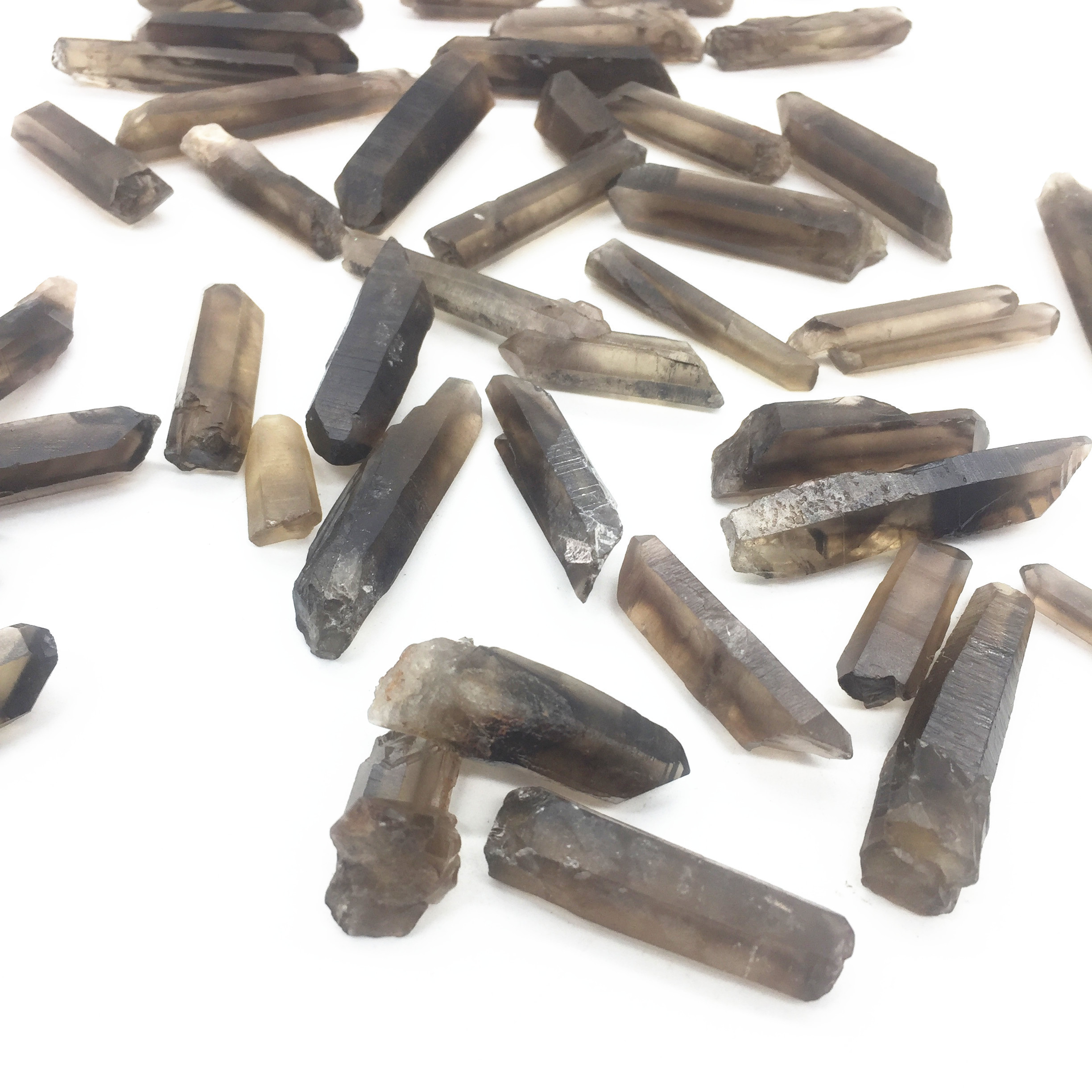 Hot sale  natural crystal smoky sing quartz point feng shui healing stone for crystal curtain