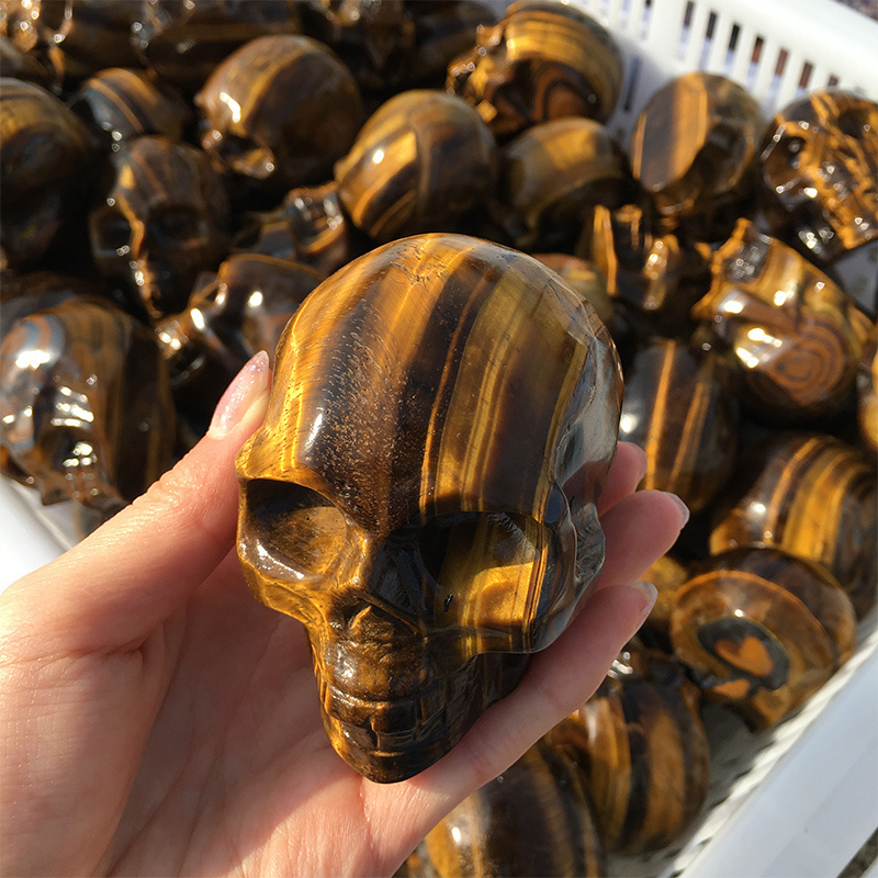 wholesale High Quality Factory  natural quartz crystal hand carved crystal skulls for decor