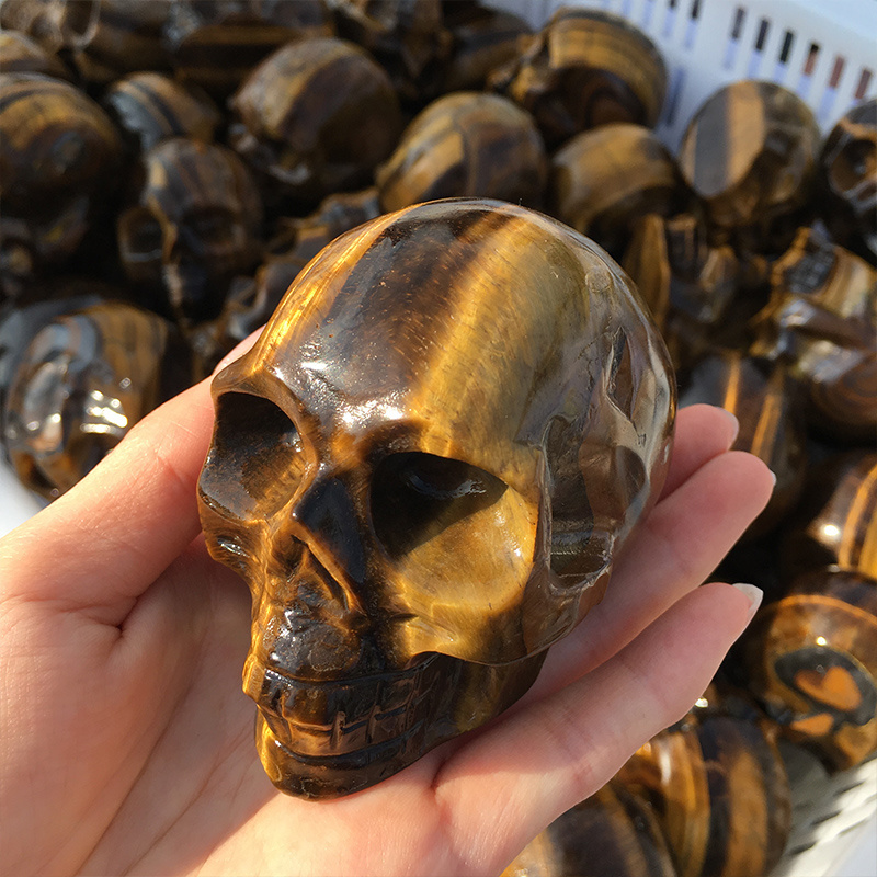 wholesale High Quality Factory  natural quartz crystal hand carved crystal skulls for decor