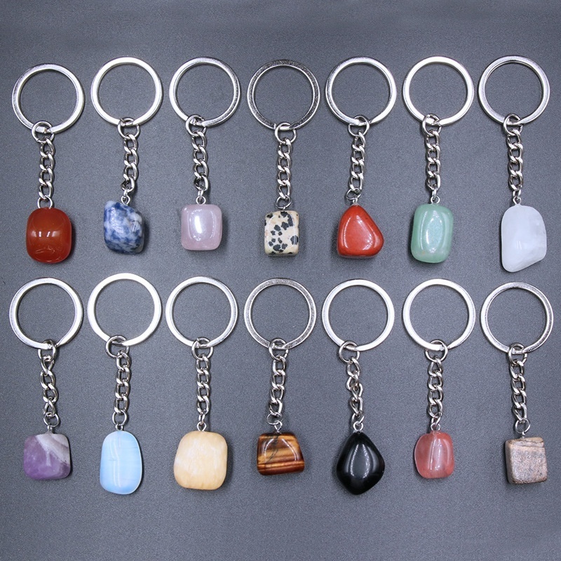 Natural Gemstone Tumbled stone Healing Crystal Rose Quartz Keyring Fashion Charm Crystal Pendant Holder Keychains for Gift