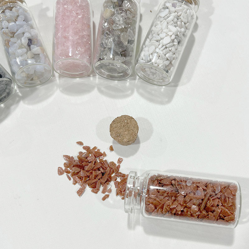 wholesale Natural Rose Gravel Stone Infused Gemstone Crystal chip Points Glass crushed stone wishing Bottle for crystal crafts