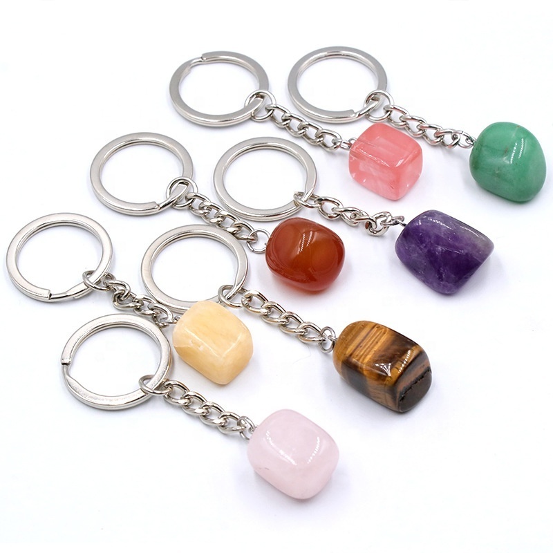 Natural Gemstone Tumbled stone Healing Crystal Rose Quartz Keyring Fashion Charm Crystal Pendant Holder Keychains for Gift