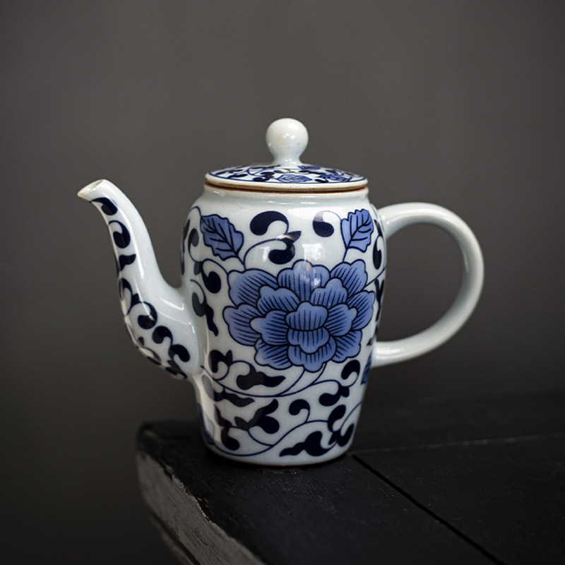 Blue and White interlock branch Lotus high-capacity pot Japanese porcelain kung fu tea set teakettle small single teapot