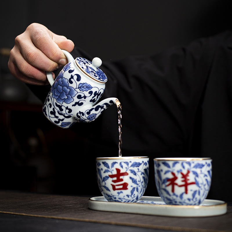 Blue and White interlock branch Lotus high-capacity pot Japanese porcelain kung fu tea set teakettle small single teapot