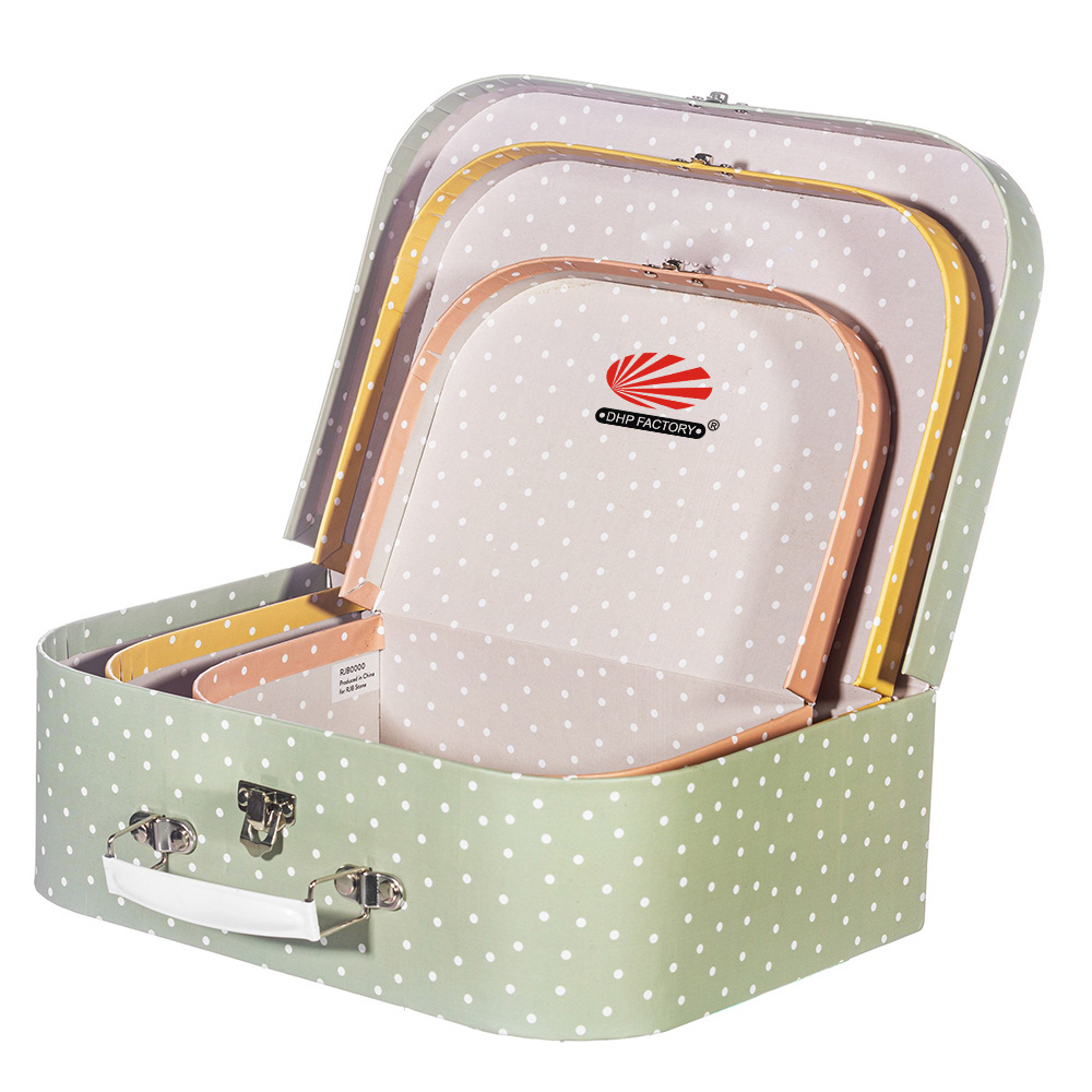 Custom Cute Lovely Design Printed Baby Toy Keepsake Luxury Gift Box Suitcase Packaging With Handle