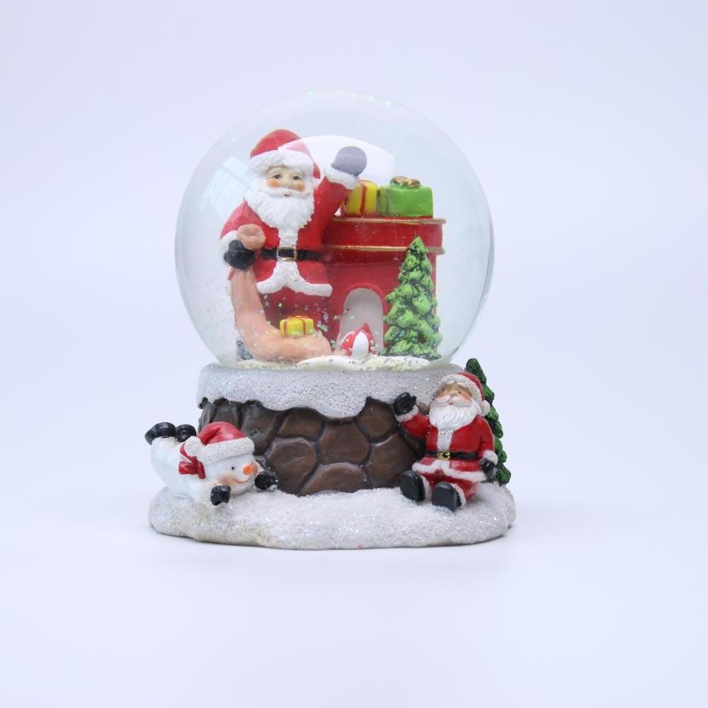 Handmade promotion gift polyresin snowglobe Xmas snow dome