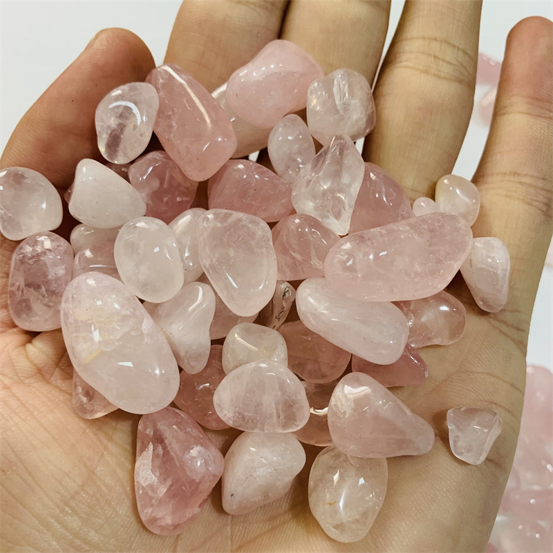 Wholesale natural crystal chips healing crystal gemstone pink rose quartz chip for decoration