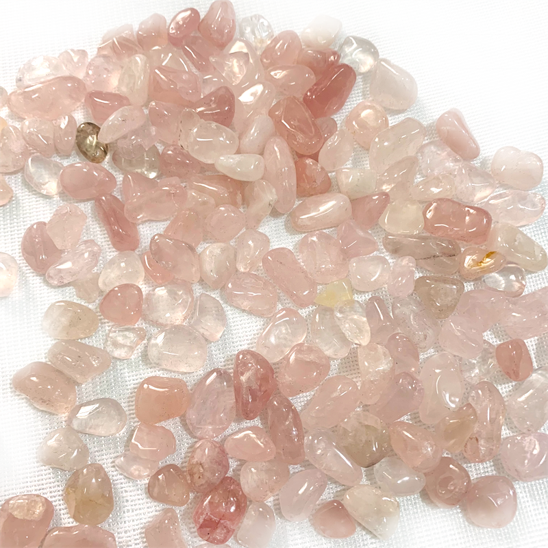 Wholesale natural crystal chips healing crystal gemstone pink rose quartz chip for decoration