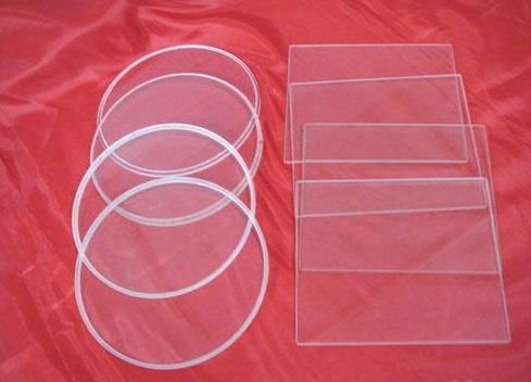 High transmittance high temperature resistant transparent quartz glass plate