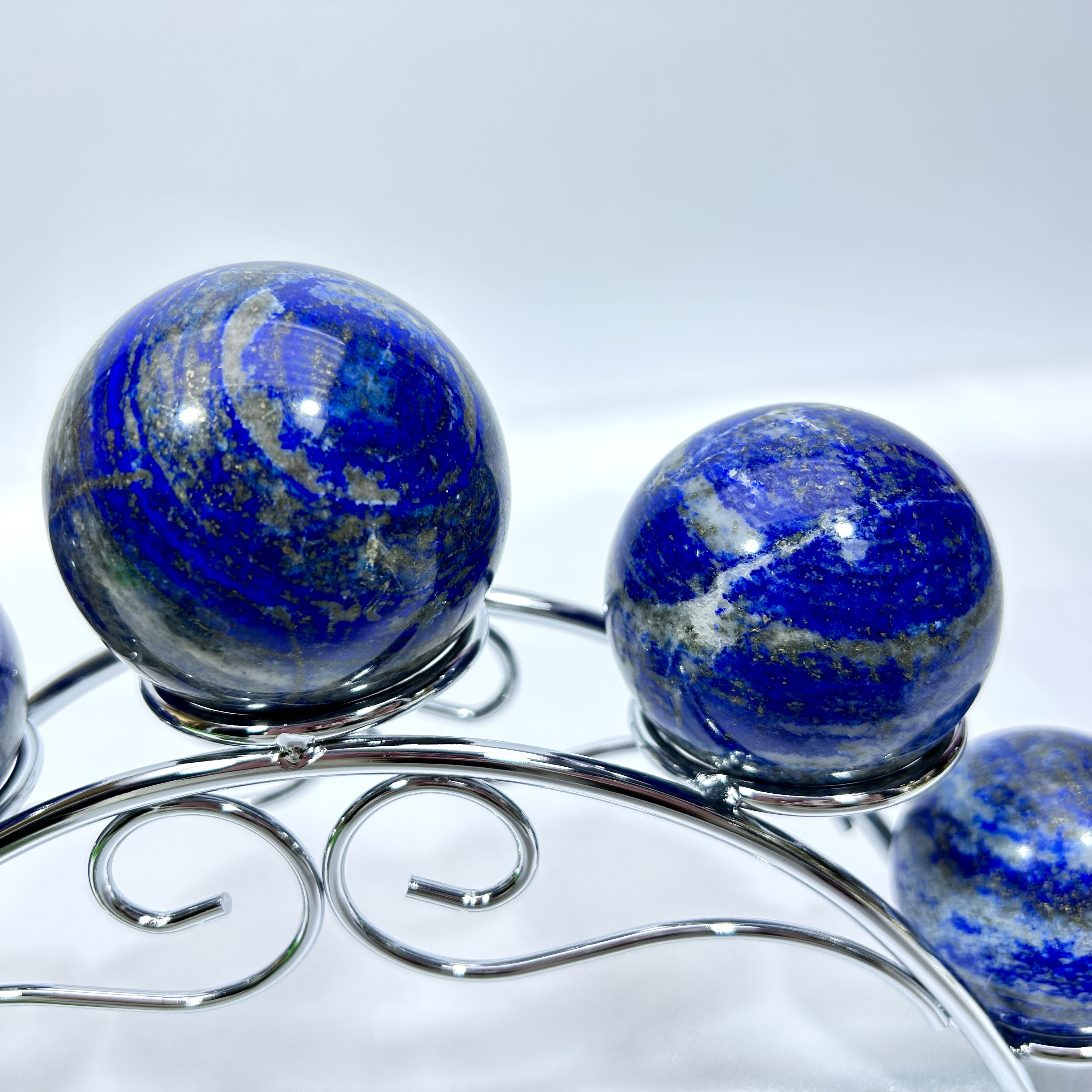 Wholesale Natural Lapis Lazuli Quartz Crystal Ball Spheres