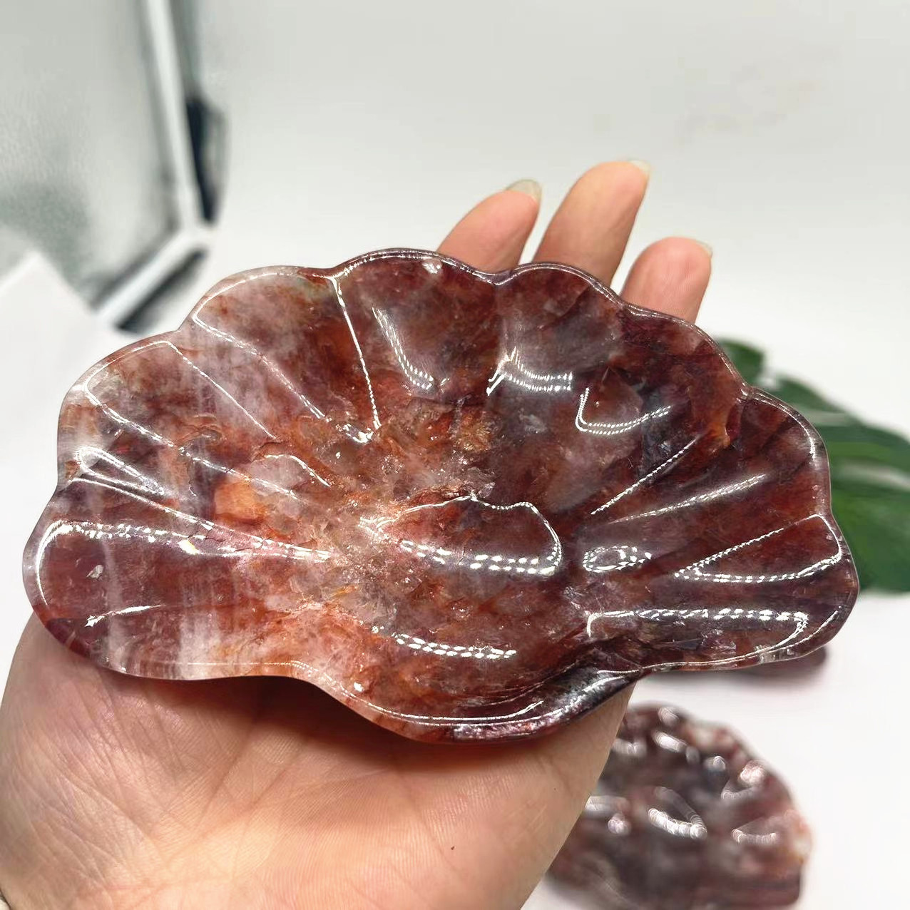 Wholesale Hand Carved Fire Quartz Conch Shell Bowls Crystal Carving Conch Shell Crystal Bowls