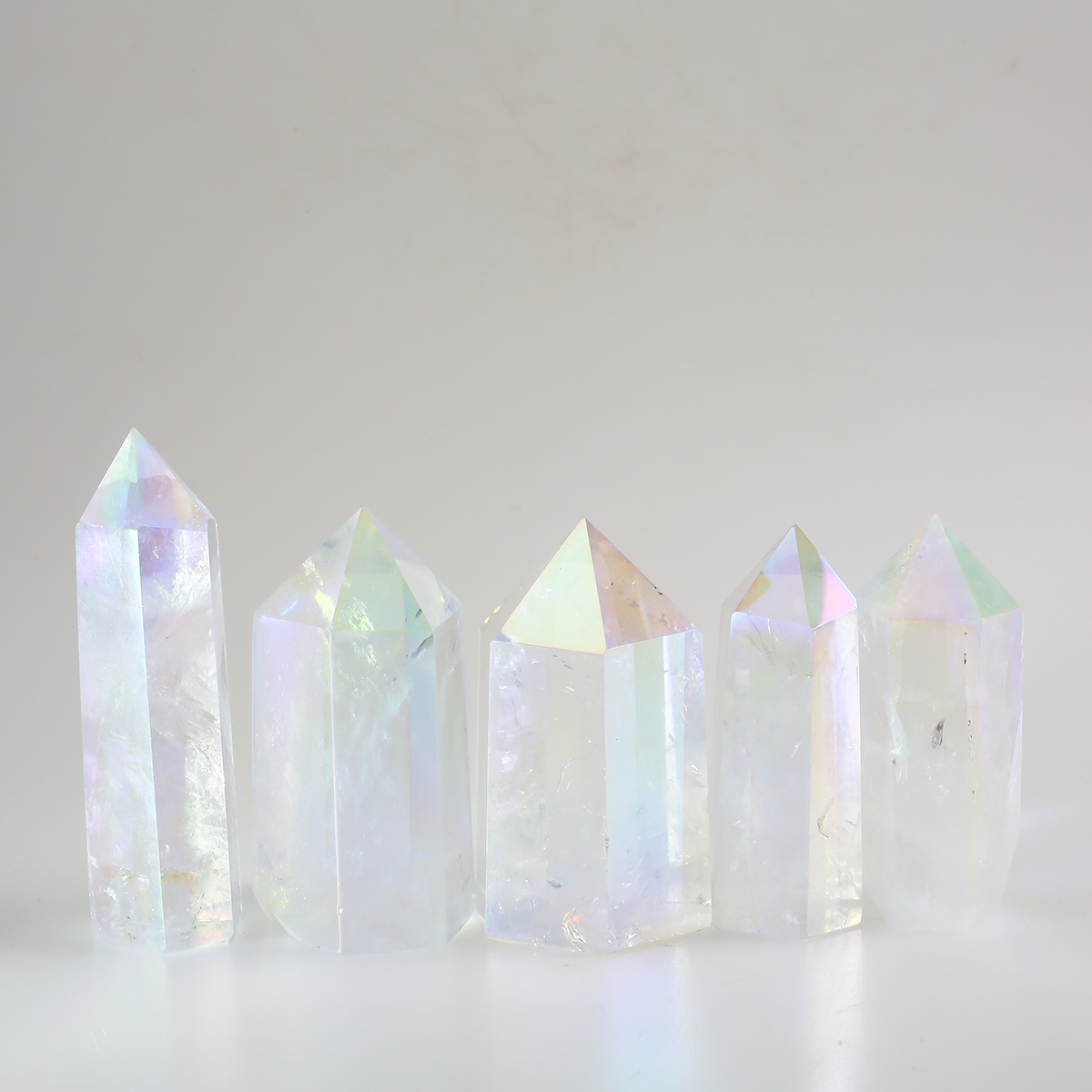 High Quality Natural Gemstone Tower Aura Clear Quartz Crystal Point For Crystal Craft