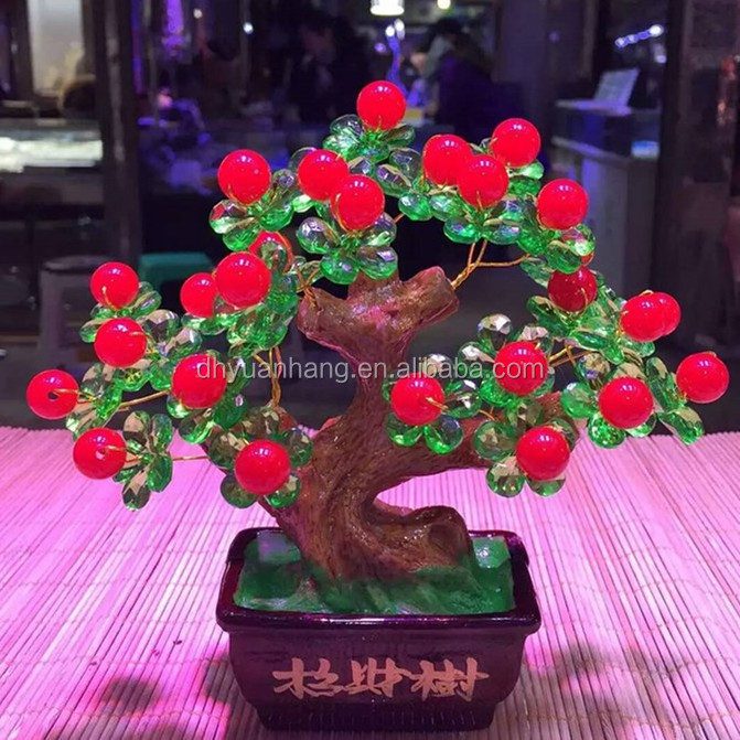 Natural crystal lucky apple tree,red fruit quartz crystal money trees for decoration or gift