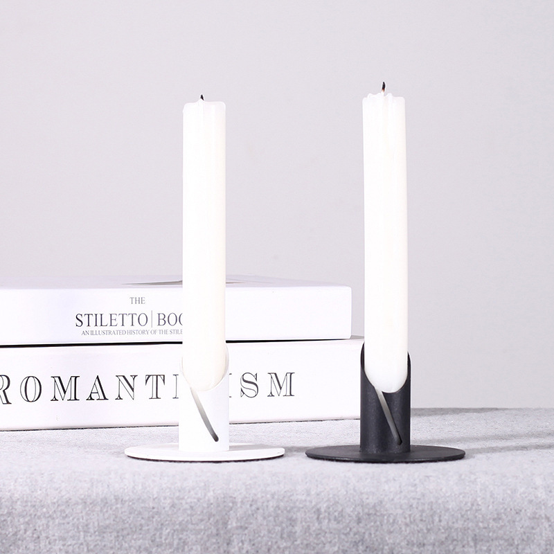 Dibei High Quality Small Metal Candlestick Holder Black White Candle Holder