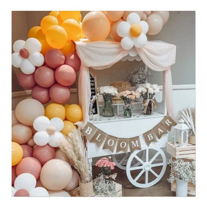 Customized Flower Snack Dessert Cart Decoration Collapsible Wedding Candy Cart Display With Wheels Wood Portable Candy Cart