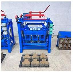 Manual Semi Automatic Smart Paver Hollow Cement Concrete Block Brick Making Machine Interlocking Compressed 2 Persons Equipment