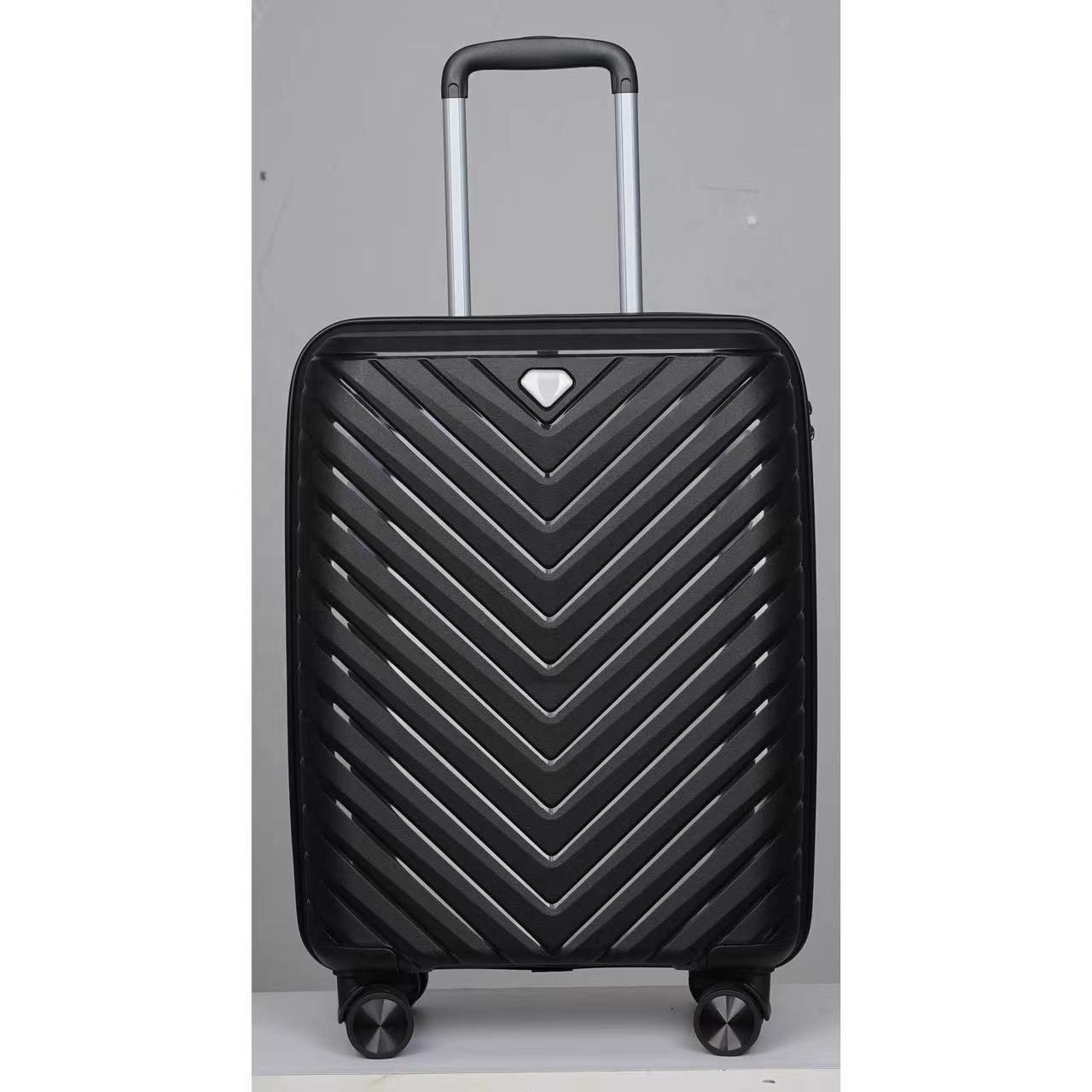 2024 hot sale pp white color luggage  delicate trolley colorful luggage box set