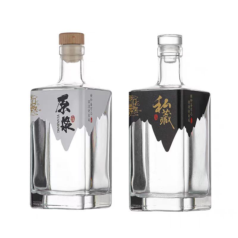 Custom Clear 250Ml 500Ml 750Ml Square Empty Flint Glass Liquor Wine Whisky Vodka Tequila Bottle With Cork Stopper And Glass lid