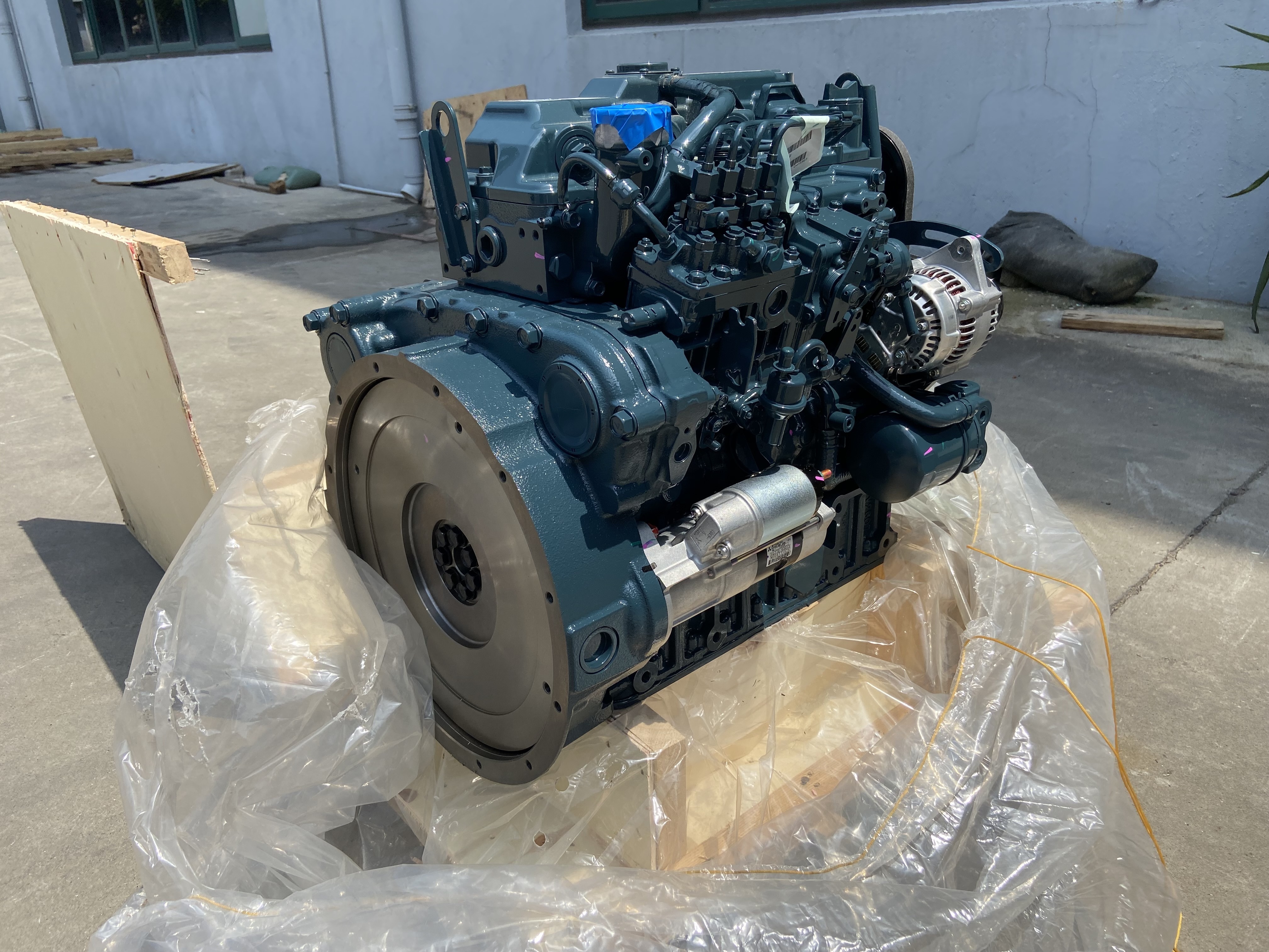 Hot sale Brand new 4 Cylinders V2607 v3800 Kubota diesel engine for forklift Diesel Motor