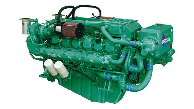 Original water cooled 720HP 1800RPM Doosan V222TI diesel engine for Boat