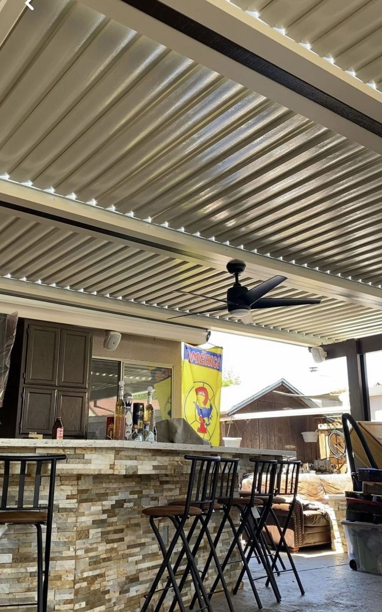 Digah Gazebo Motorized Aluminum Alloy Louver Retractable Roof Sunprotect Balcony Outdoor Pergola  Easy to Install and Use