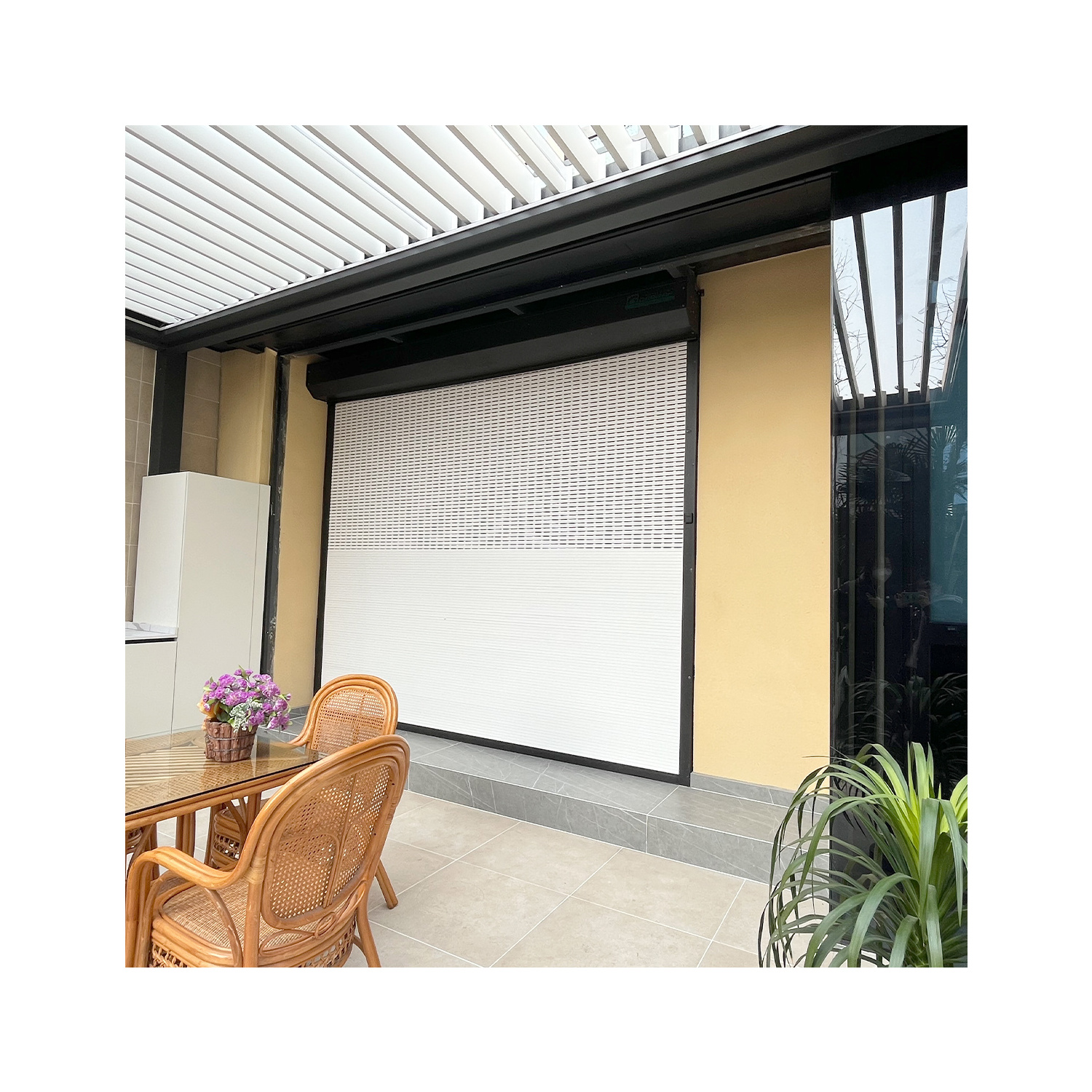 China Wholesale Automatic Security Aluminium Metal Rolling Roll Up Shutter Window Doors Hurricane Storm Roller Shutter