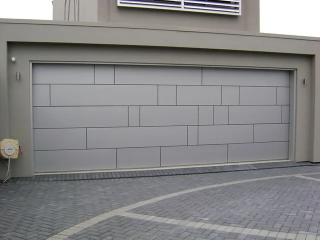 Modern Customized Alucobond Overhead Garage Doors