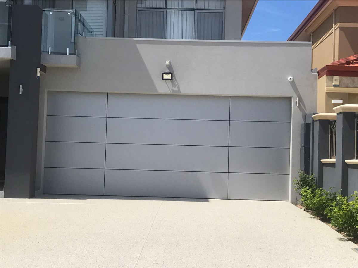 Modern Composite Panel Insulated Garage Doors Alucobond Overhead Door